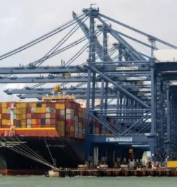 Faisal Islam: Any Starmer deal with Trump is all about avoiding tariffs