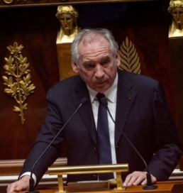 Fransa’dan AB’ye Ukrayna için yardım önerisi